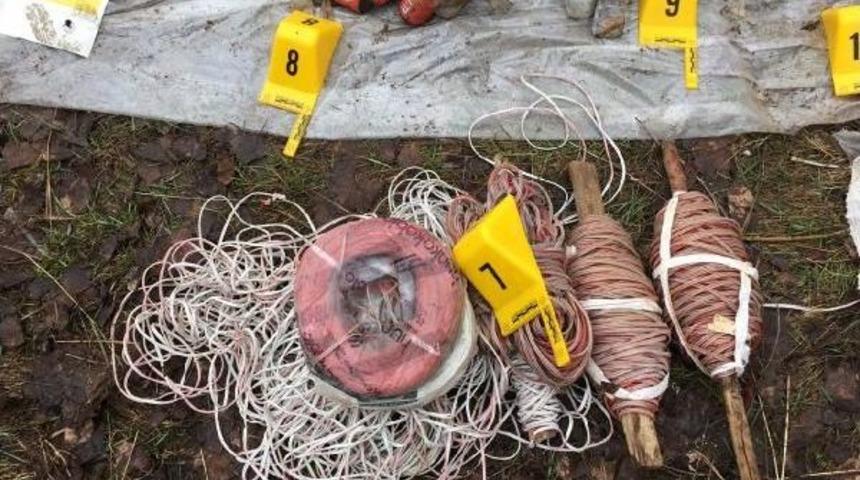 Ağrı'da Pkk'ya Ait M&uuml;himmat Ele Ge&ccedil;irildi