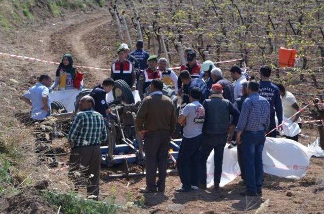 Devrilen Trakt&ouml;r&uuml;n Altında Kalan 2 Kuzen &Ouml;ld&uuml; 1