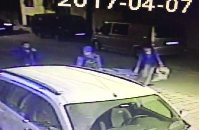 Esenyurt ta &Ccedil;&ouml;pte Bulunan Cesedin Sırrı &Ccedil;&ouml;z&uuml;ld&uuml; 2