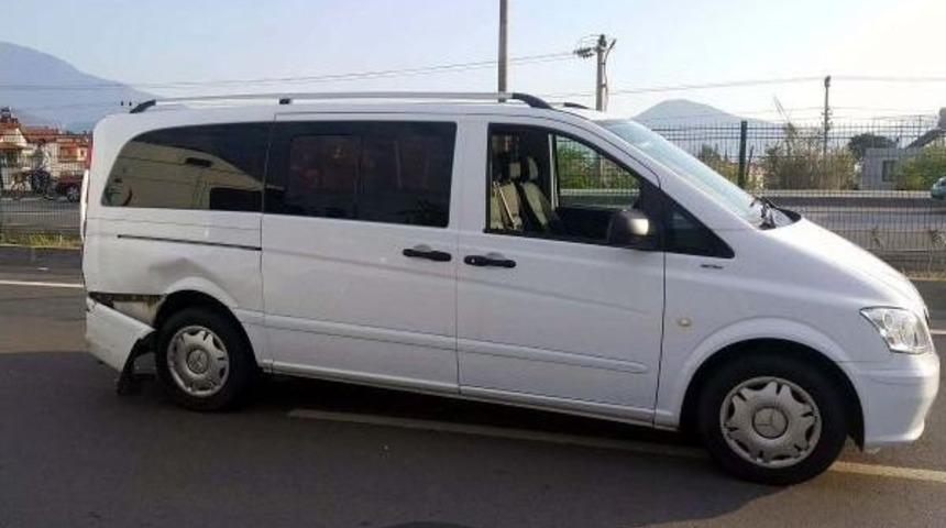 Minib&uuml;s&uuml;n &Ccedil;arptığı 7 Yaşındaki Berfin &Ouml;ld&uuml;