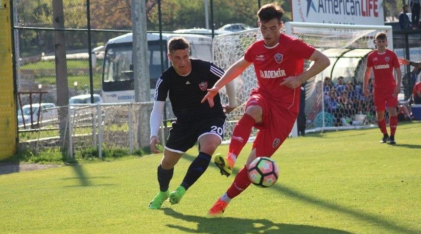 Karab&uuml;kspor&rsquo;dan 7 Goll&uuml; Hazırlık Ma&ccedil;ı