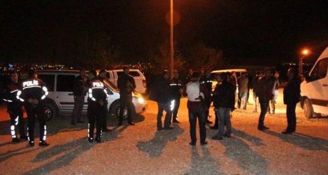 Şanlıurfa&rsquo;Da Amca &Ccedil;ocuklarının Arazi Kavgası: 2 &Ouml;l&uuml;, 1 Yaralı 1