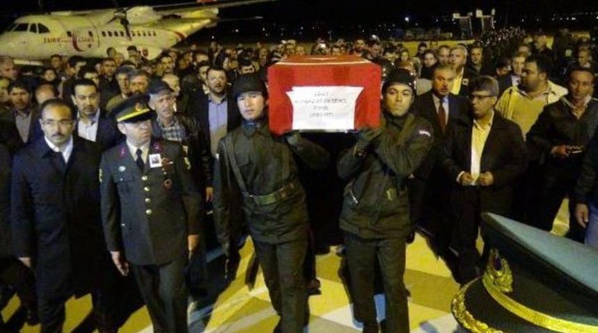 Uşaklılar Şehit Binbaşıya Üzüldü (2)