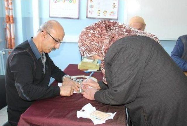 Amasya’Da 883 Sandıkta Oy Verme Işlemi Başladı