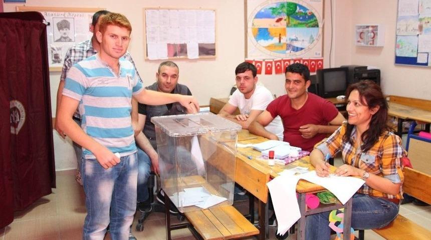 Aydın&rsquo;da Oy Kullanma İşlemi Başladı