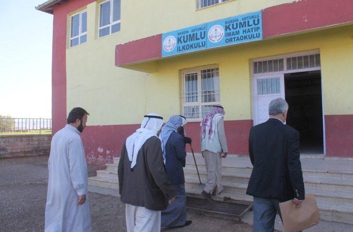 Mardinliler Sandığa Yöresel Kıyafetlerle Gitti G1