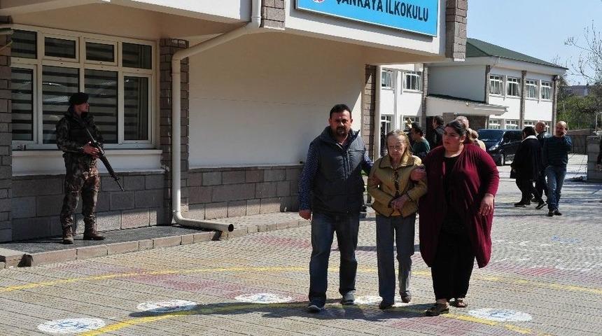 Tbmm Başkanı Ve Genelkurmay Başkanının Oy Kullanacağı Okulda Yoğun G&uuml;venlik &Ouml;nlemleri