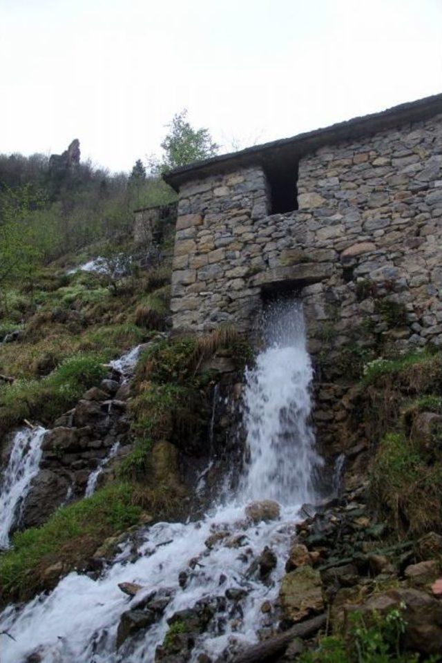 Bir Rivayet, Yedi Değirmen 3