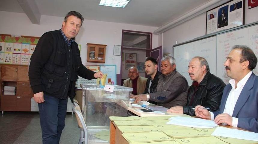 Oltulular Referandum Oylamasına İlgi G&ouml;steriyor
