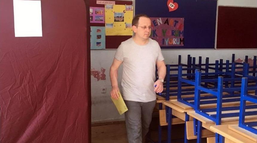 15 Temmuz&rsquo;da Tankların Altına Yatan Gazi Sabri &Uuml;nal Oyunu Kullandı