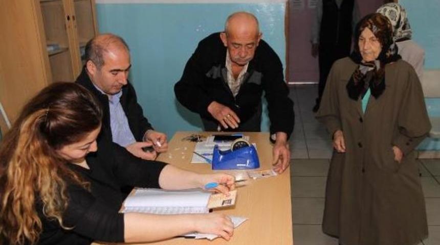 Balıkesirliler Sandık Başında