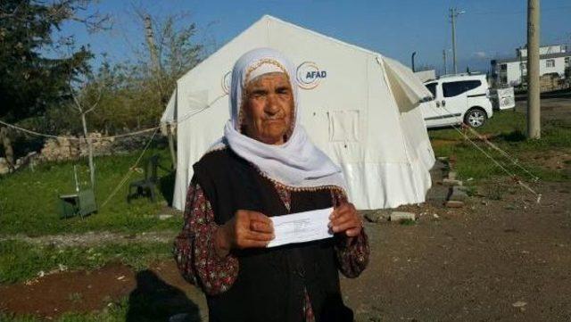Samsatlı Depremzedeler, Çadırlarda Oy Kullandı