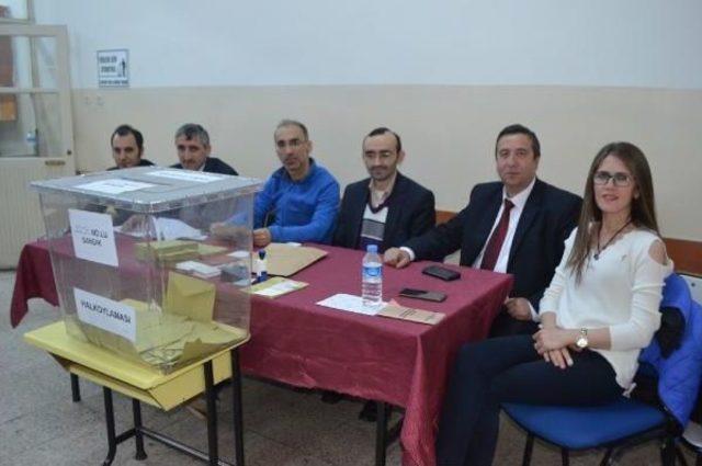 Artvin&rsquo;De Oy Kullanma Işlemi S&uuml;r&uuml;yor 1