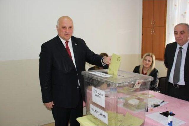 Artvin&rsquo;De Oy Kullanma Işlemi S&uuml;r&uuml;yor 3