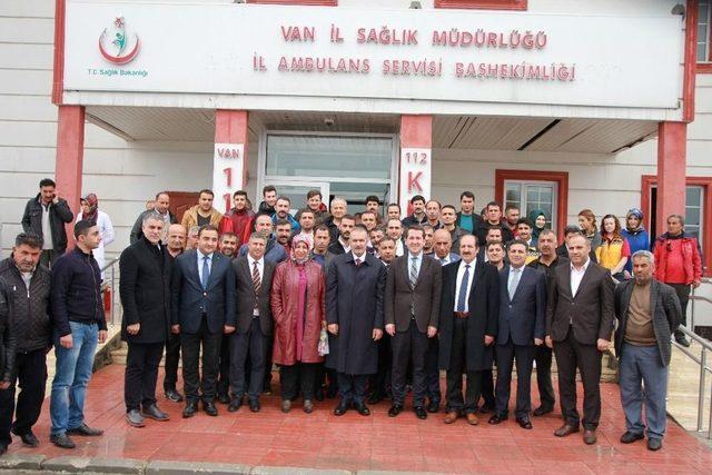 Ak Parti&rsquo;li Kayat&uuml;rk&rsquo;ten Sağlık Personeline Ziyaret 1