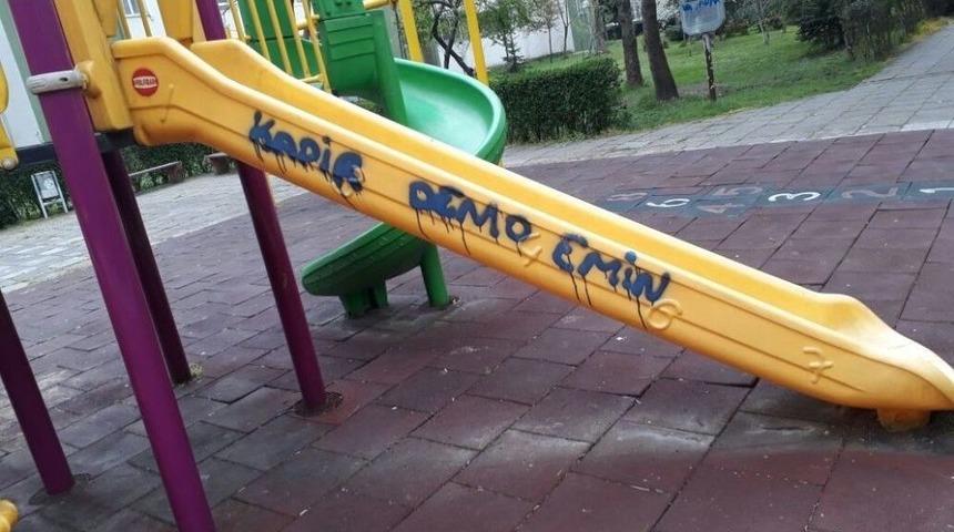 İzmit&rsquo;te Parklara Zarar Veriliyor