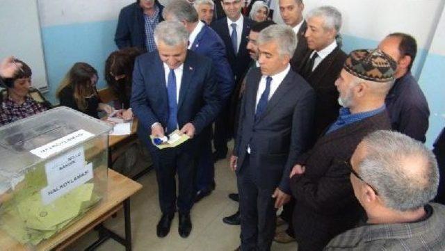 Bakan Arslan: Milletin Kararı Herkes I&ccedil;in Baş G&ouml;z &Uuml;st&uuml;ne 2