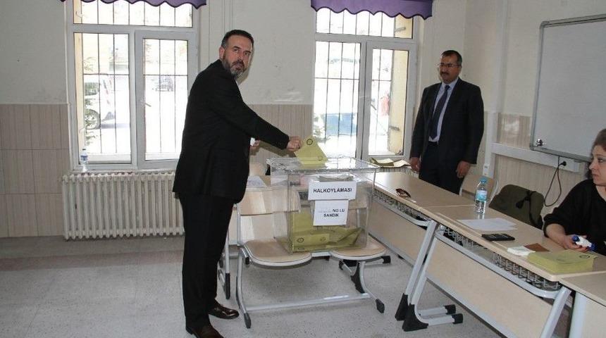 Ak Parti Nevşehir Milletvekilleri Oylarını Kullandı