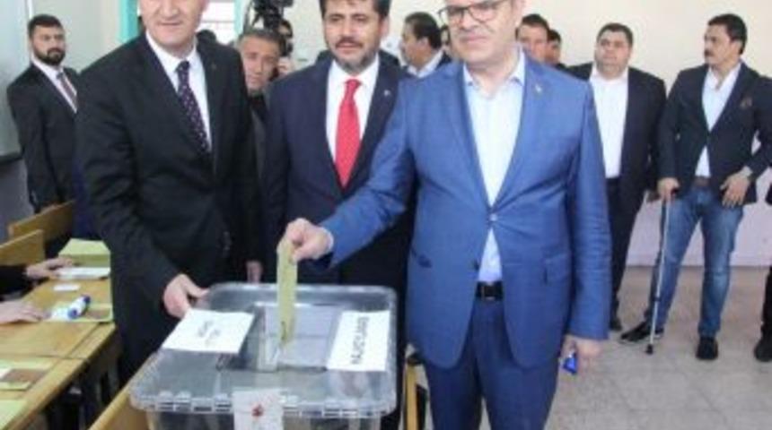 Kaynak: &ldquo;s&uuml;recin Kaybedeni Avrupa &Uuml;lkeleri Ve Ter&ouml;r &Ouml;rg&uuml;tleri Olmuştur&rdquo;