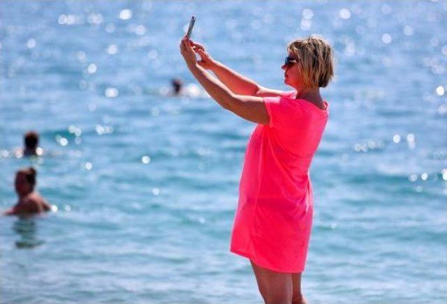 Antalya da Oy Verme Işlemleri Başladı (3) 2