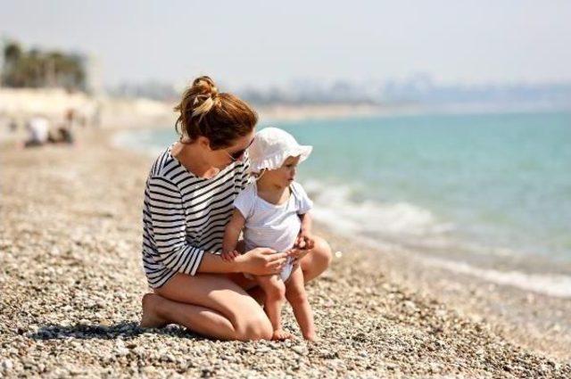 Antalya da Oy Verme Işlemleri Başladı (3) 3