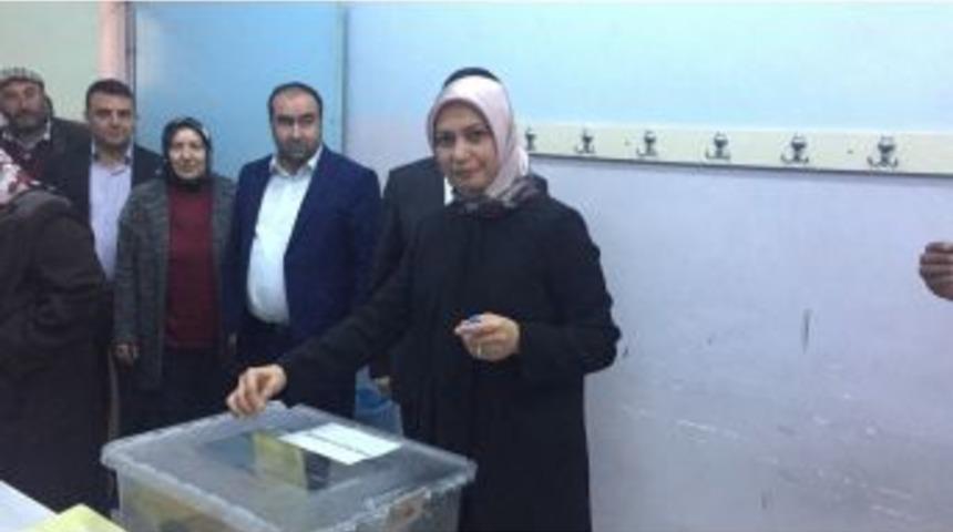 Candemir &Ccedil;elik Oyunu Oğuzeli&rsquo;nde Kullandı