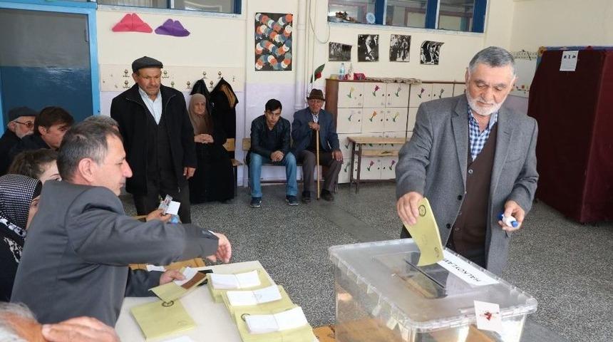 Yozgatlılar Sandık Başına Gitti