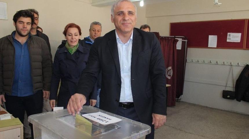 16 Nisan Halk Oylaması