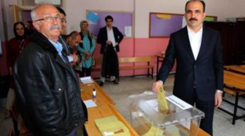 Başkan Altay, Oyunu Kullandı