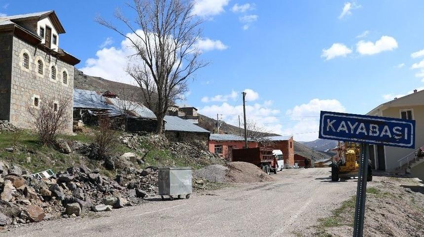 Bu K&ouml;y&uuml;n Yalnızca 9 Se&ccedil;meni Var