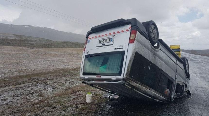 Eleşkirt&rsquo;te Trafik Kazası: 7 Yaralı