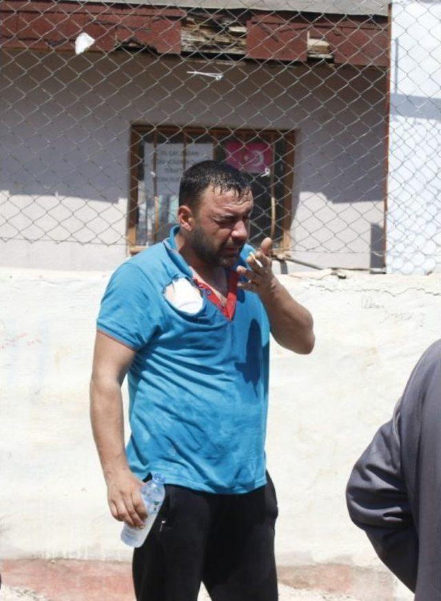 Antalya&rsquo;da Trafik Kavgası Karakolda Bitti 3