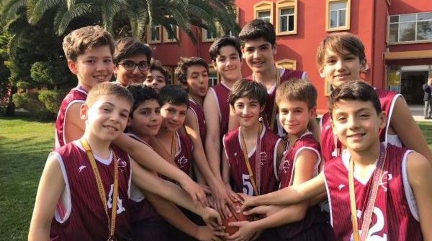 &Ouml;zel &Ccedil;akabey Ortaokulu Finallerde