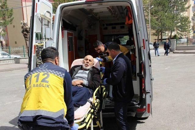 Sivas&rsquo;ta Yatalak Hastalar Sandık Başına Gitti 1