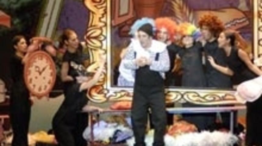 &Ccedil;ocuklar İ&ccedil;in Sanat İş Sanat'ta