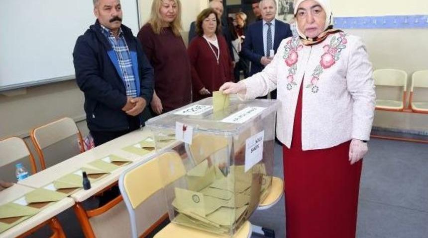 Semiha Yıldırım, Oyunu Ankara'da Kullandı