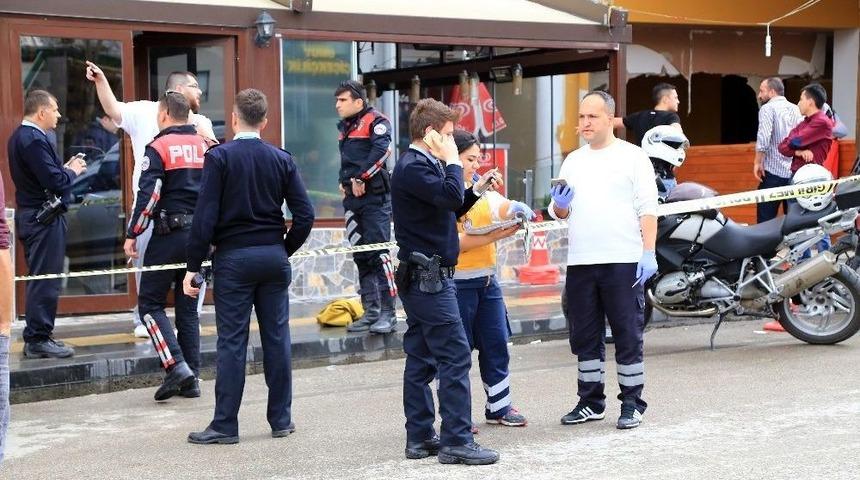 Başkent&rsquo;te Kafede Silahlı &Ccedil;atışma: 1 &Ouml;l&uuml;, 4 Yaralı