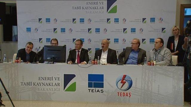 Enerji Ve Tabii Kaynaklar Bakanı Albayrak: "t&uuml;rkiye Demokratik, Şeffaf, Yoğun Katılımlı Bir Se&ccedil;im İfa Ediyor&rdquo; 1