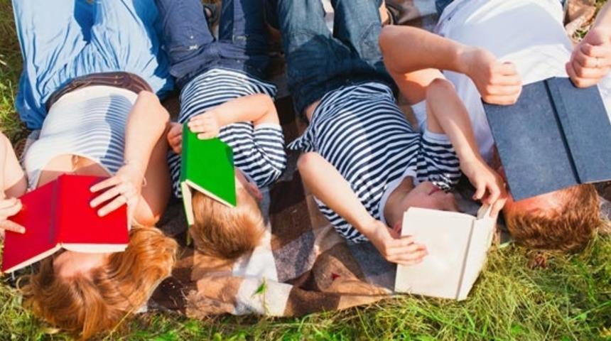 &Ccedil;ocukların Hayal G&uuml;c&uuml;n&uuml; Geliştiren Kitaplar