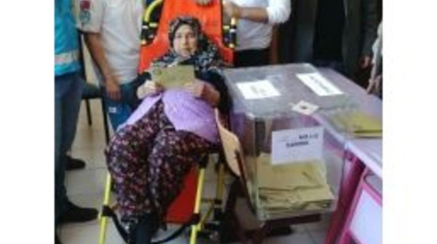 Umurbey Belediyesi Vatandaşları Sandığa Taşıdı