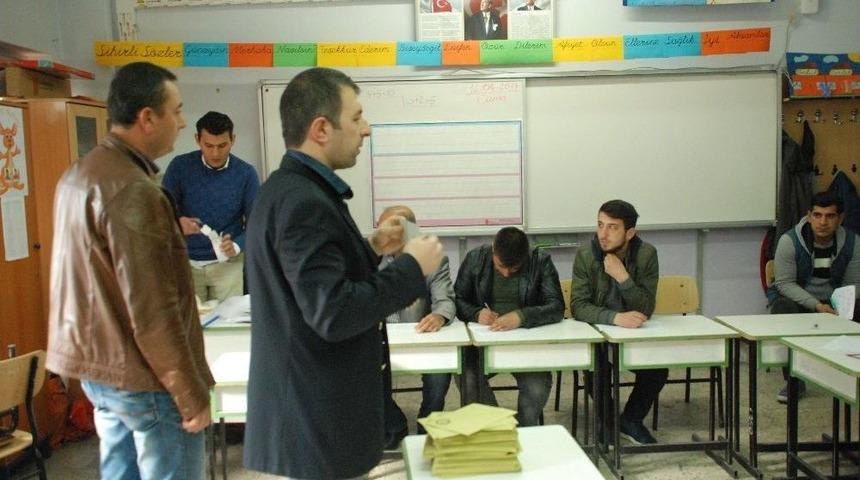 Bitlis&rsquo;te Oy Kullanma İşlemi Sona Erdi