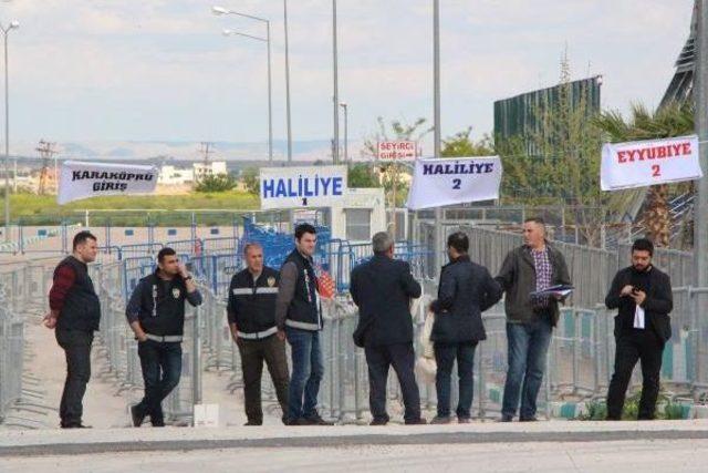 Şanlıurfa’Da Oy Torbaları Seçim Kurulu'na Getiriliyor