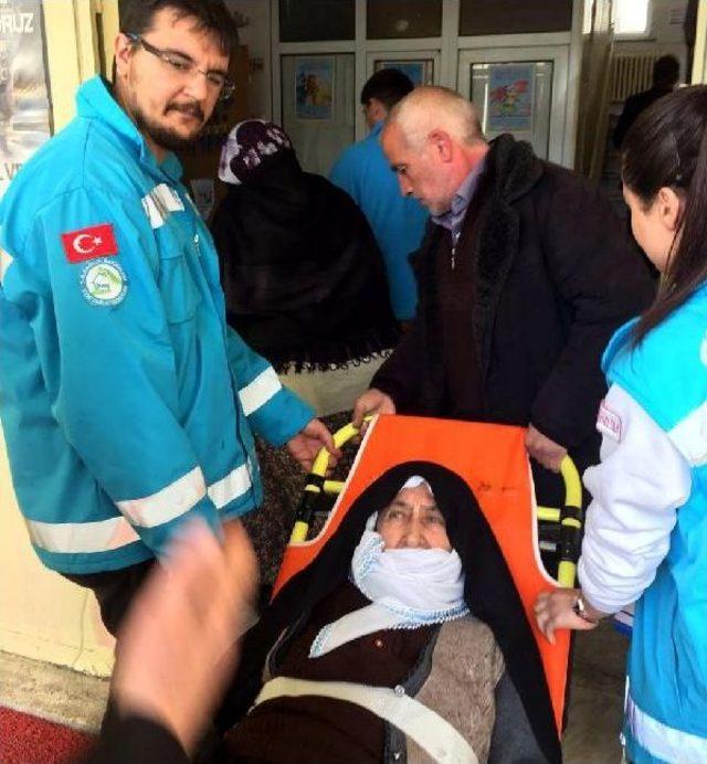 Erzurum’Da 834 Hasta, Ambulansla Sandığa Taşındı