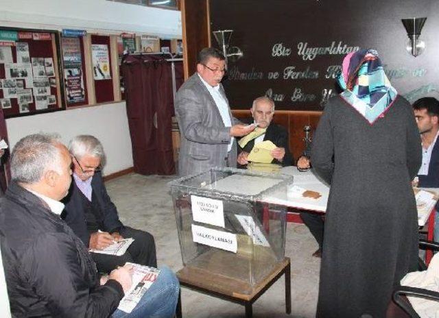 Amasya’Da 883 Sandıkta Oy Verme Işlemi Başladı (2)