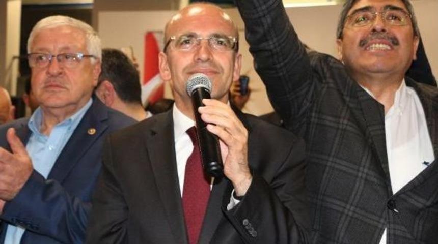 Mehmet Şimşek: Milletimize Hizmete Devam Edeceğiz