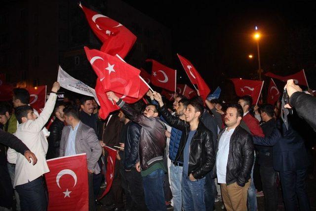 Çankırı’da Referandum Kutlaması