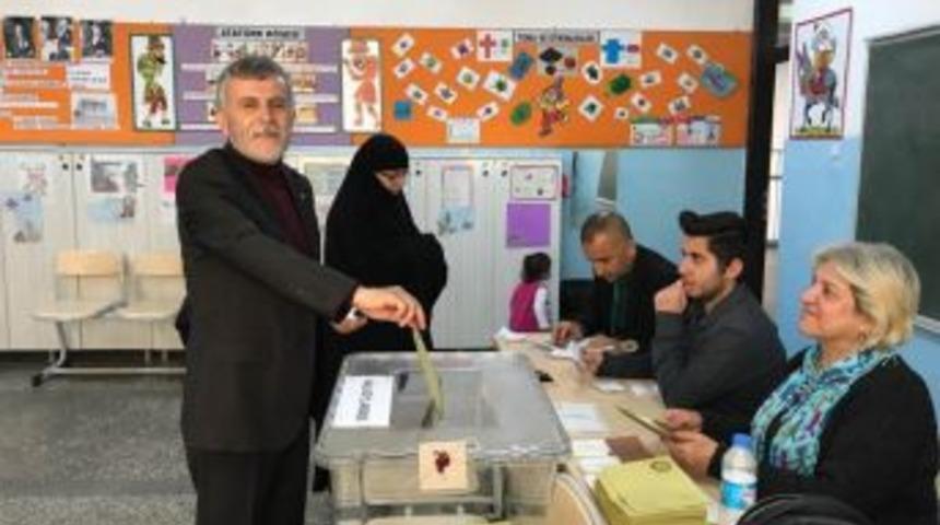 Chp İl&ccedil;e Başkanı İstifa Etti