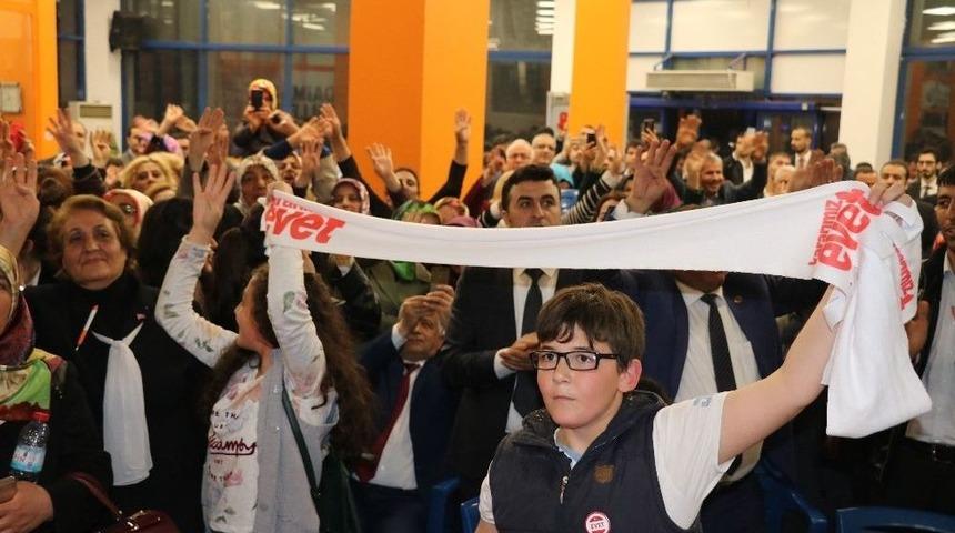 Ak Parti Gaziantep İl Binasında &rsquo;evet&rsquo; Coşkusu