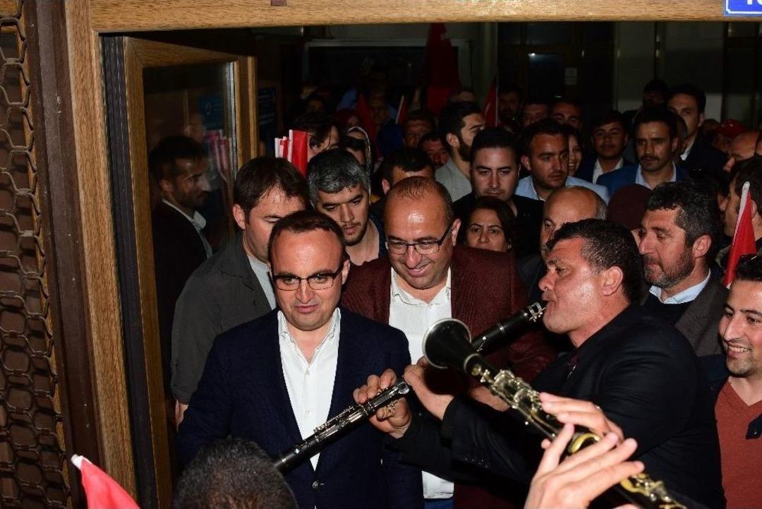 &Ccedil;anakkale&rsquo;de Oy Sayımı Tamamlandı