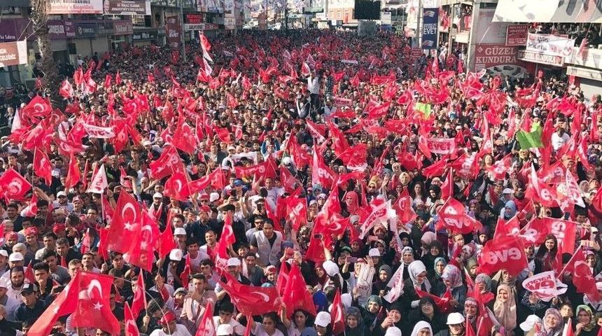 Arnavutk&ouml;y&rsquo;de &rsquo;evet&rsquo; &Ccedil;ıktı